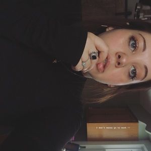 Meet your Posher, Allie